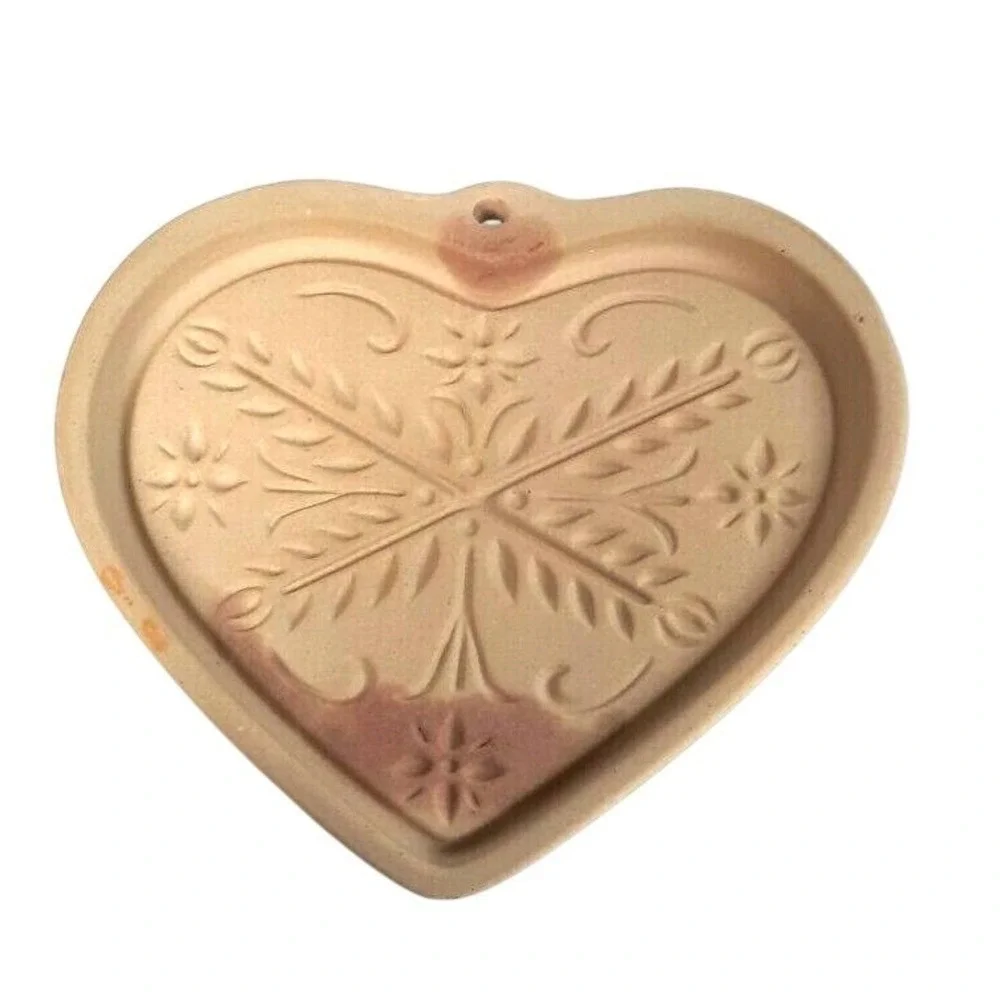 Vintage Brown Bag Cookie Art & Pampered Chef Stoneware Heart Cookie Mold Set